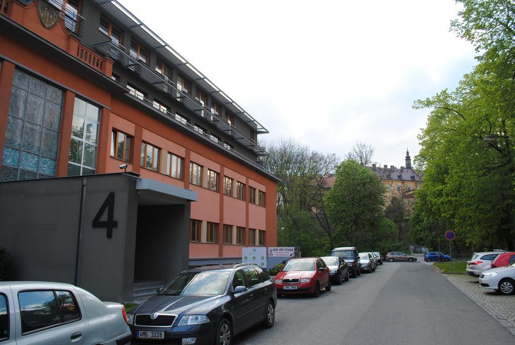 Apartment Centrum + Parking Olomouc Ngoại thất bức ảnh